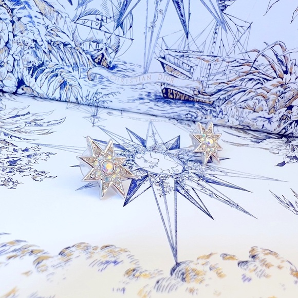 DIOR “Star Light, Star Bright” Gold Plated Pierced Earrings by Christian Dior - Picture 3 of 16